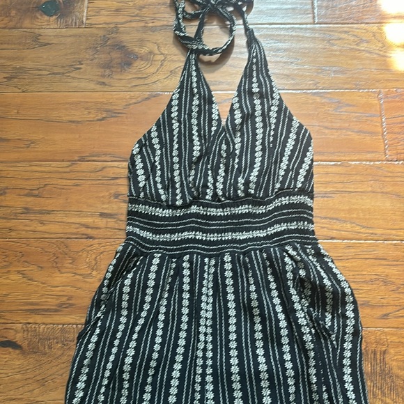 Halter romper - Picture 3 of 4